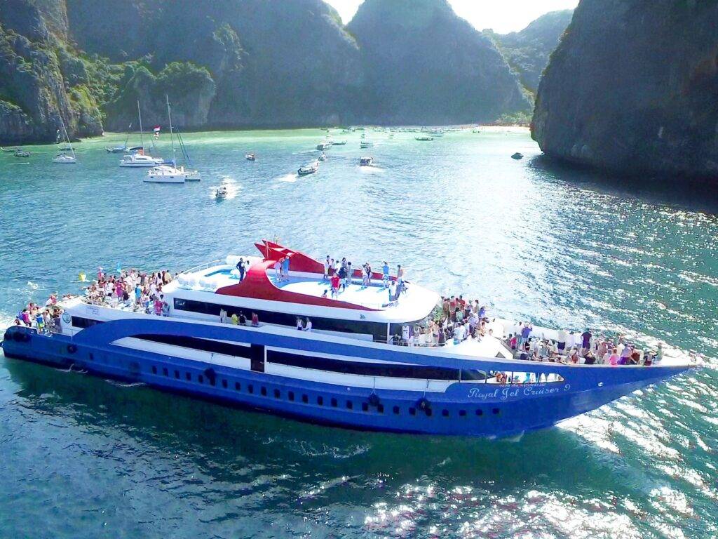 Pic - Ferry - Andaman Wave - Best Phuket Travel 1
