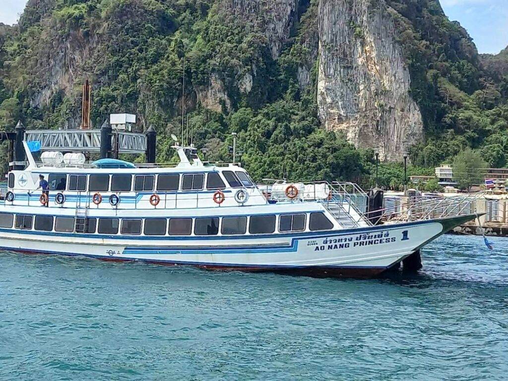 Pic - Ferry - Ao Nang Travel - Best Phuket Travel (2)