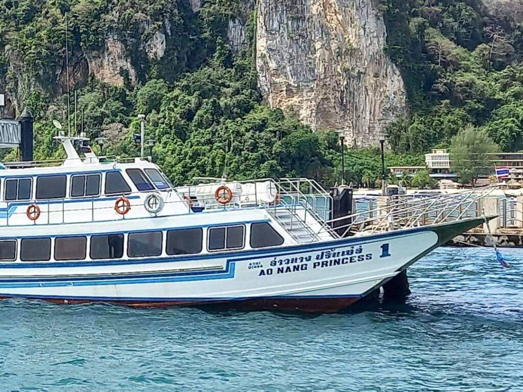 Pic - Ferry - Ao Nang Travel - Best Phuket Travel (3)