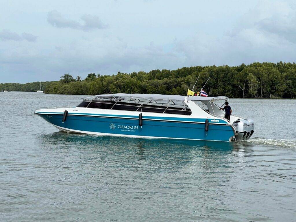 Pic - Speedboat - Chaokoh - Best Phuket Travel