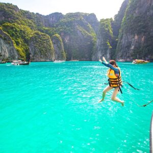 Pic - Seastar - Phi Phi - Khai - Pileh - One Day Trip - Best Phuket Travel (3)
