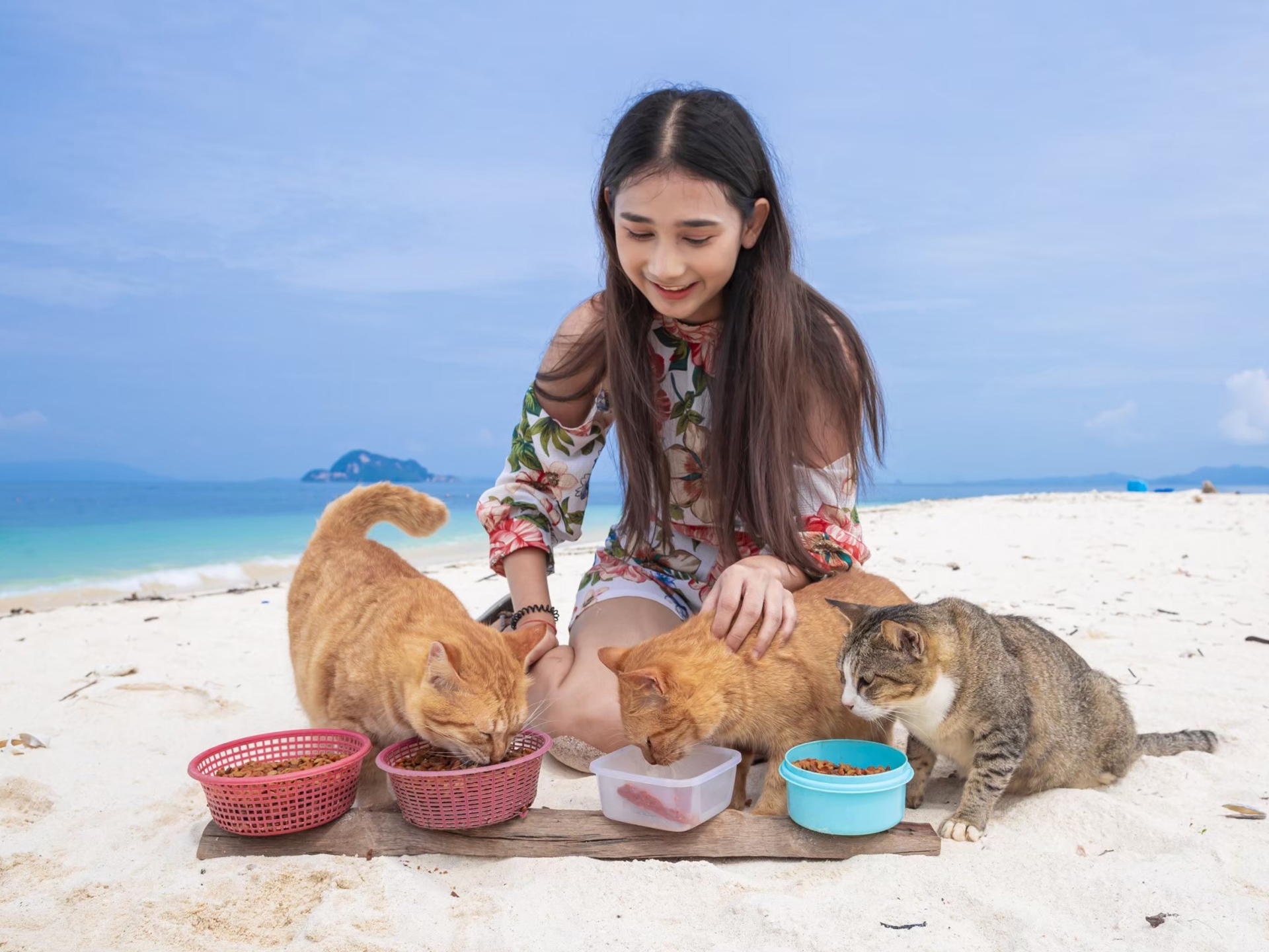 Pic - See Sea Sky - Phi Phi & Khai (3) - Best Phuket Travel