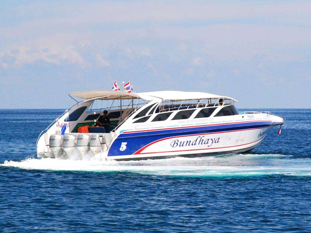 Pic - Bundhaya - SpeedBoat - Best Phuket Travel (2)