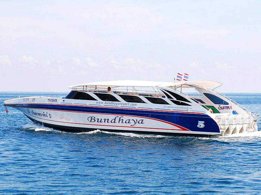 Pic - Bundhaya - SpeedBoat - Best Phuket Travel (3)