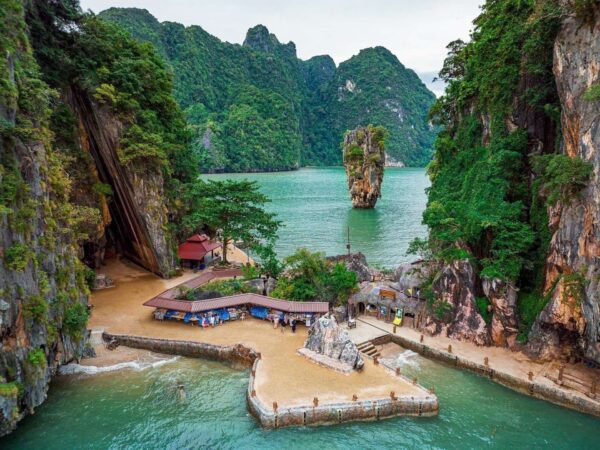 Pic - Nureenna - Best Phuket Travel (4)