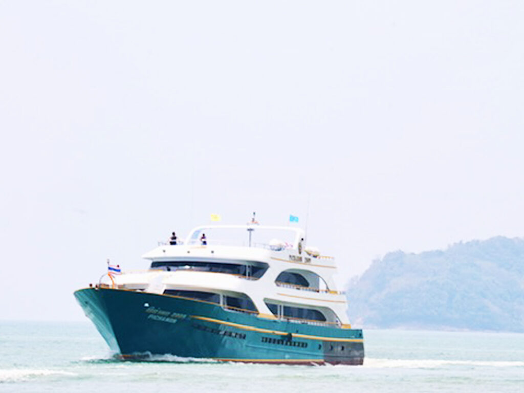 Pic - Chaokoh - Ferry 2- Best Phuket Travel