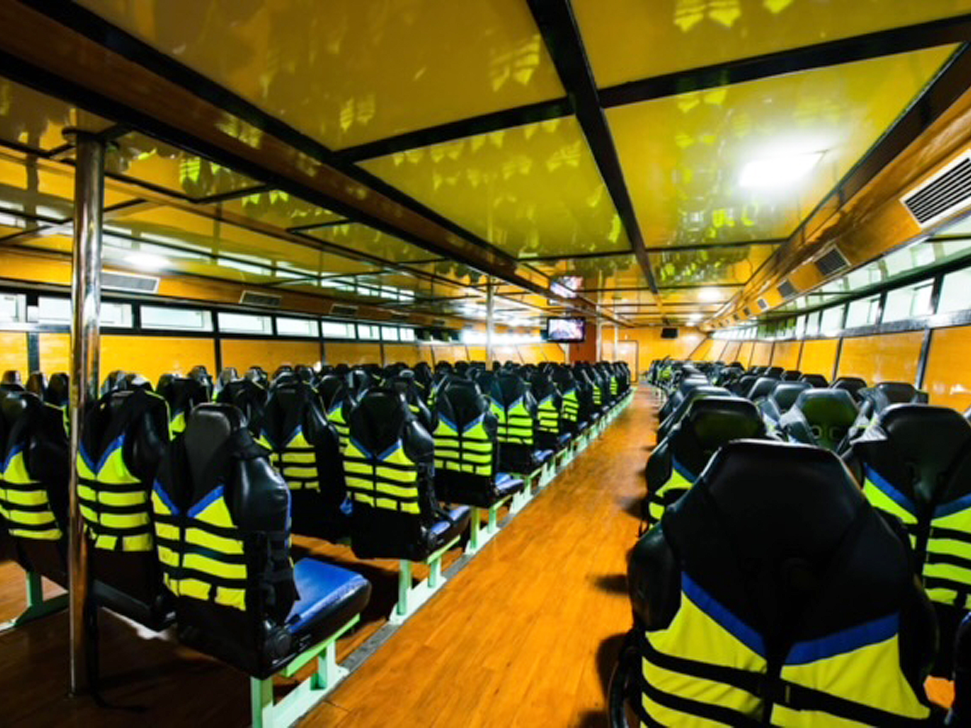 Pic - Chaokoh - Ferry 4 - Best Phuket Travel