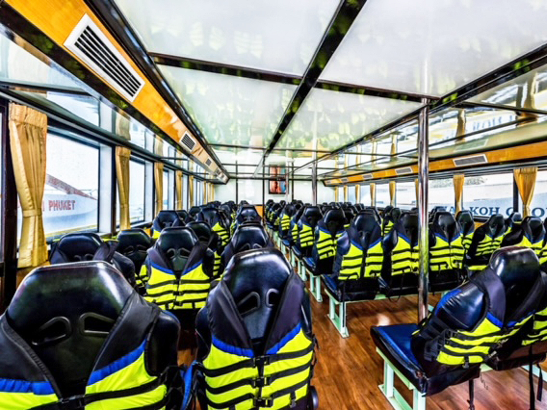 Pic - Chaokoh - Ferry 5 - Best Phuket Travel