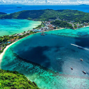 Pic - Arisa - Phi Phi Sunset - Best Phuket Travel (1)